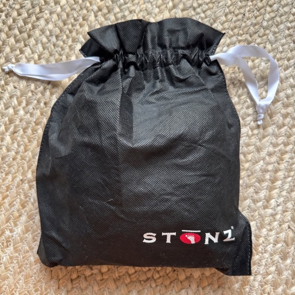 Puffer Bootie Toddler – Insulated, Water-Resistant Cold Weather Booties size M - Picture 5 of 5